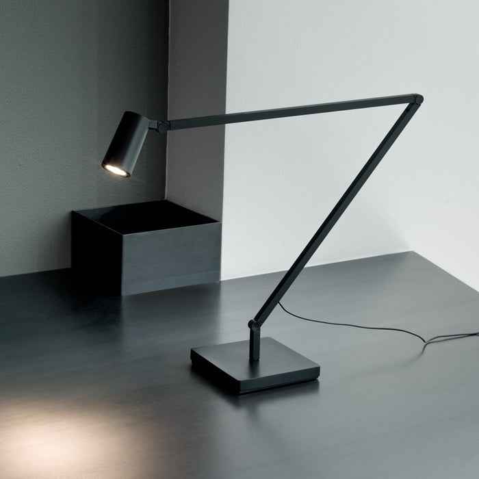 UNTITLED TABLE spot Table Lamp