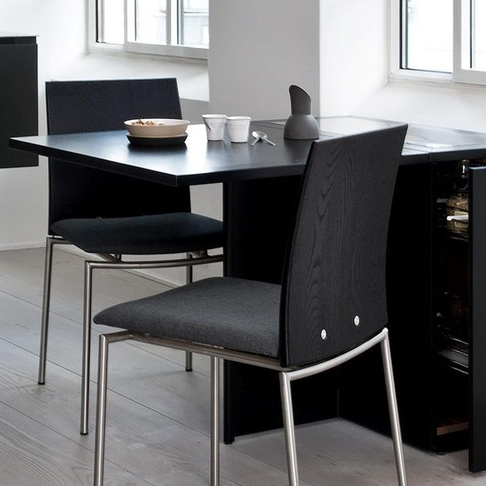 Skovby SM33 Round Extendable Table at MyConcept Hong Kong