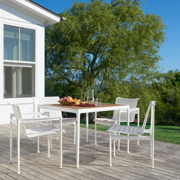 How to choose dining chairs at MyConcept Hong Kong