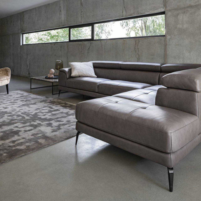 Nicoline Tiziano Italian leather sofa