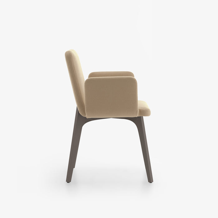 Ligne Roset Vik Carver Chair - MyConcept Hong Kong