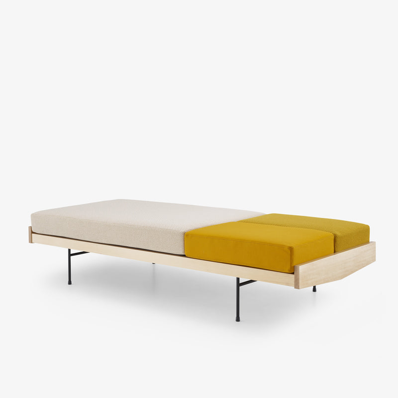 Ligne Roset Daybed Bed Settee Black Lacquered Steel Feet Complete Item Upholstery Sofa - MyConcept Hong Kong
