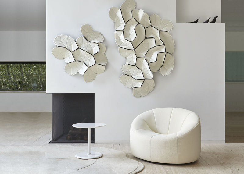 Ligne Roset Élysée Pedestal Table With Two Surfaces - MyConcept Hong Kong