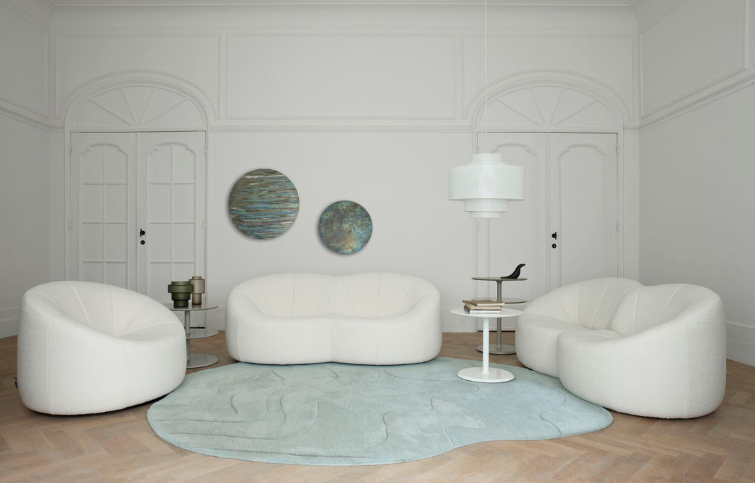 Ligne Roset Élysée Pedestal Table With Two Surfaces - MyConcept Hong Kong