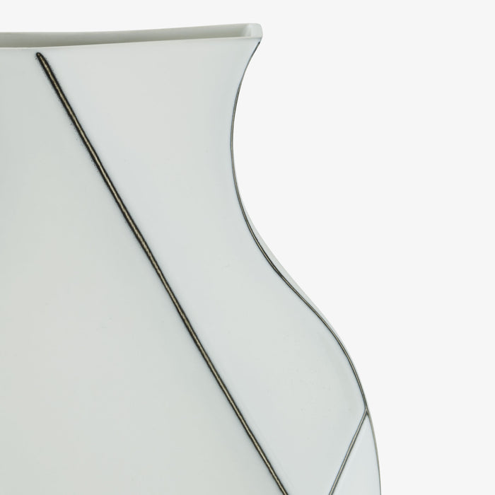 Ligne Roset Polygon Vase White / Black - MyConcept Hong Kong