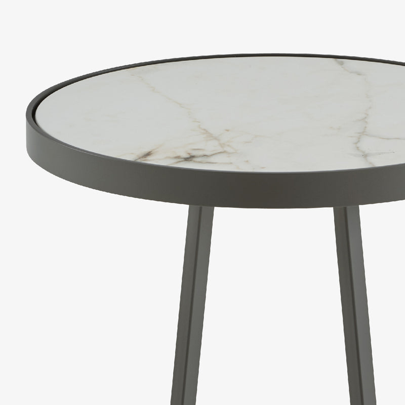 Ligne Roset Circles Pedestal Table - Outdoor Top In White Marble-Effect Ceramic Stoneware Small - MyConcept Hong Kong