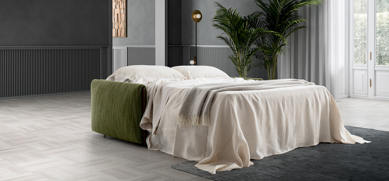 Turati by Nicoline Italia - angle view