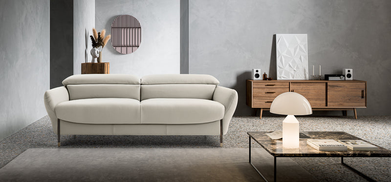 Giotto by Nicoline Italia - angle view