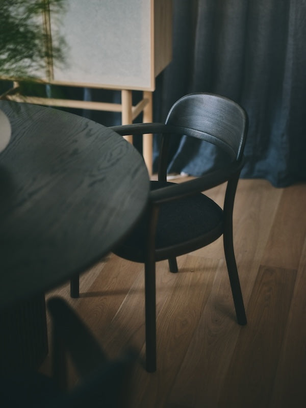Koi Chair
