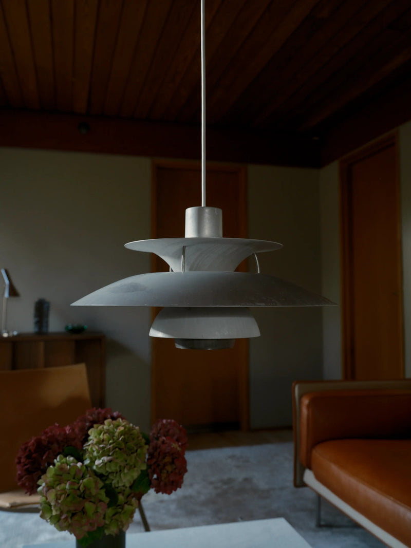 Louis Poulsen PH 5 Retake pendant lamp detail
