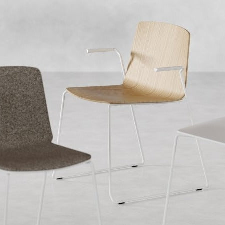RAMA Chair Sled Base with Armrests - MyConcept Hong Kong
