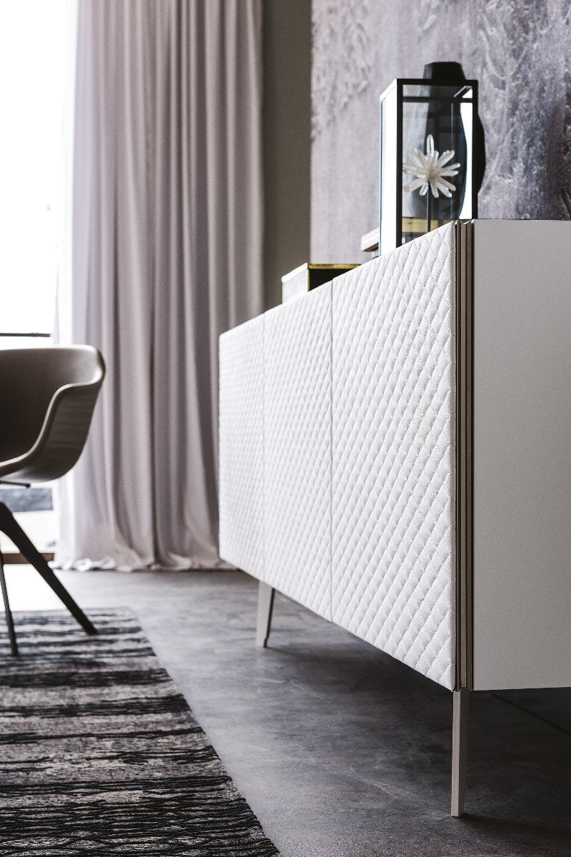 ABSOLUT Sideboard