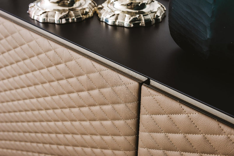 ABSOLUT Sideboard