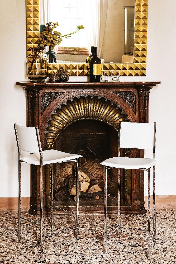 CATTELAN ALESSIO Stool - MyConcept Hong Kong