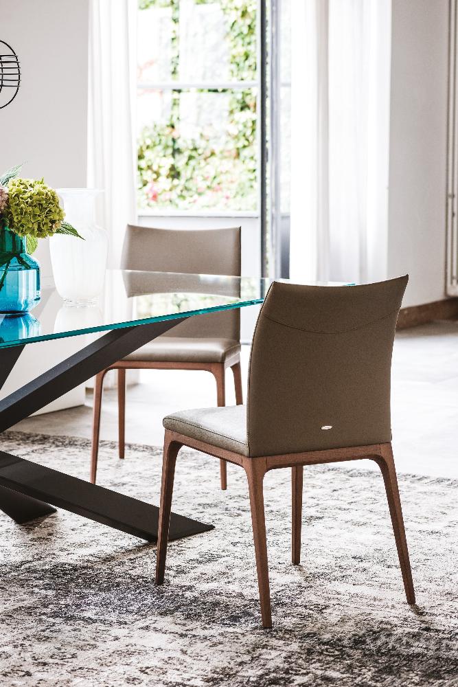 ARCADIA Chair