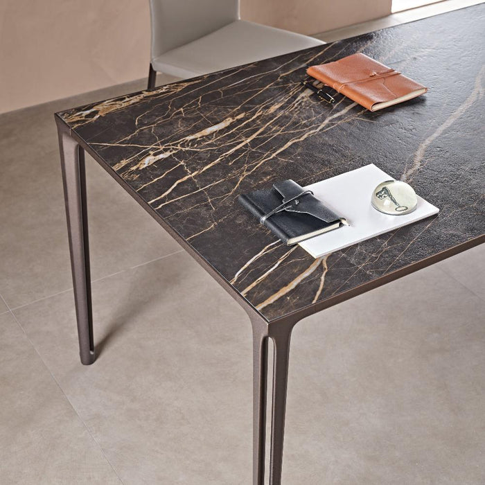 CATTELAN BOULEVARD Keramik Table - MyConcept Hong Kong