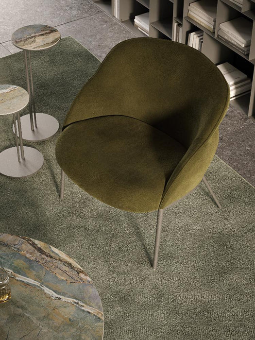 CAMILLA Lounge Chair