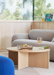 Cling coffee table circular