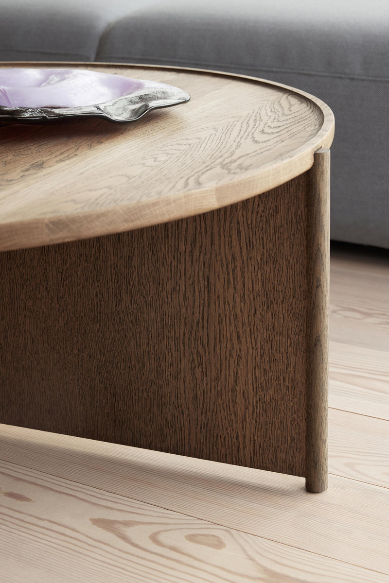 Cling coffee table circular