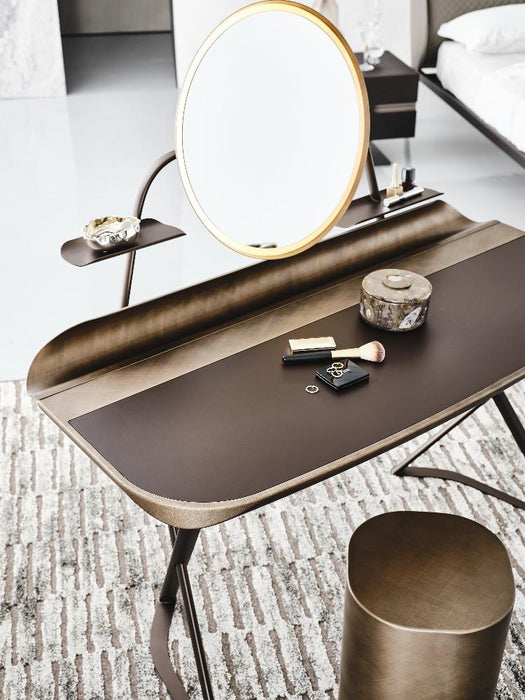 CATTELAN COCOON TROUSSE Leather Desk - MyConcept Hong Kong