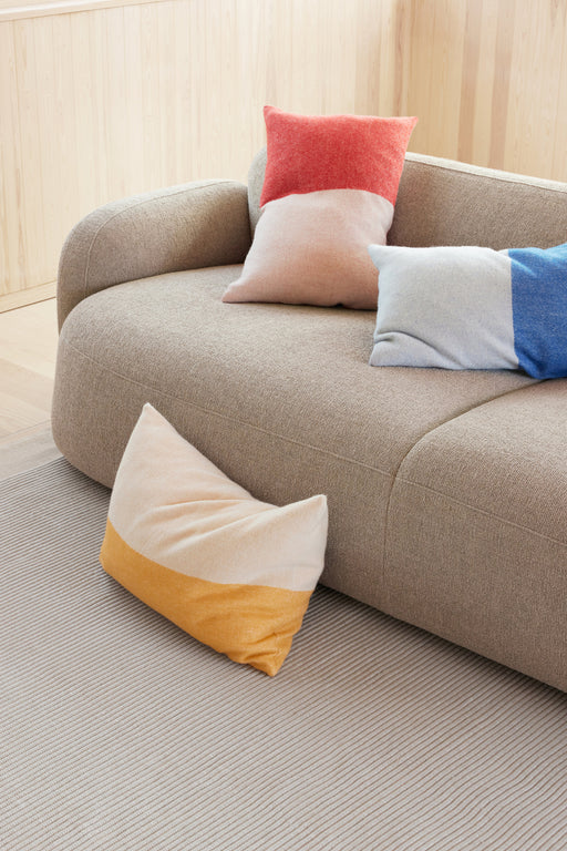 Echo cushion cover