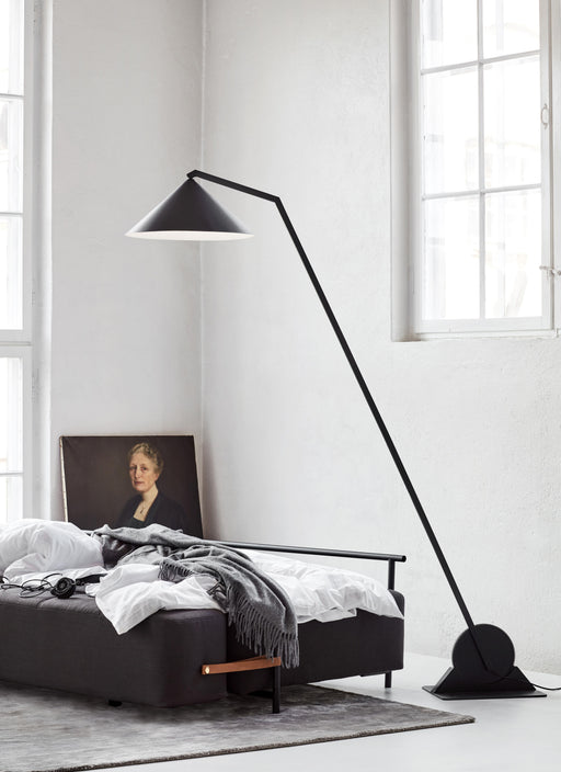 Gear floor lamp