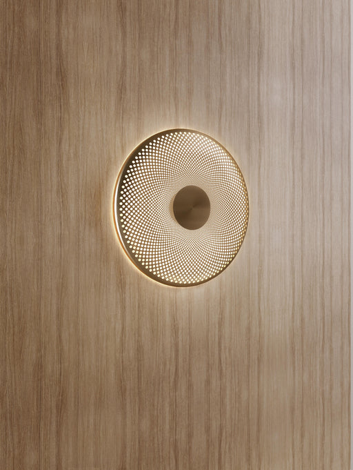 Glint wall lamp