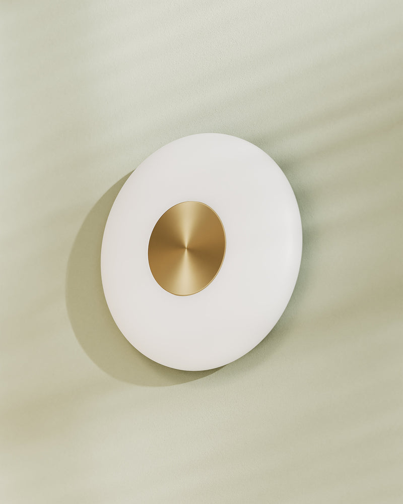 Glint glass opal wall lamp