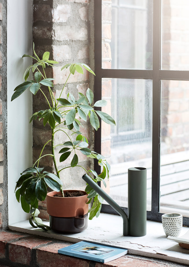 Grab watering can