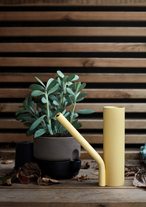 Grab watering can