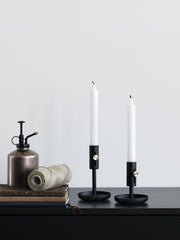 Granny candle holder