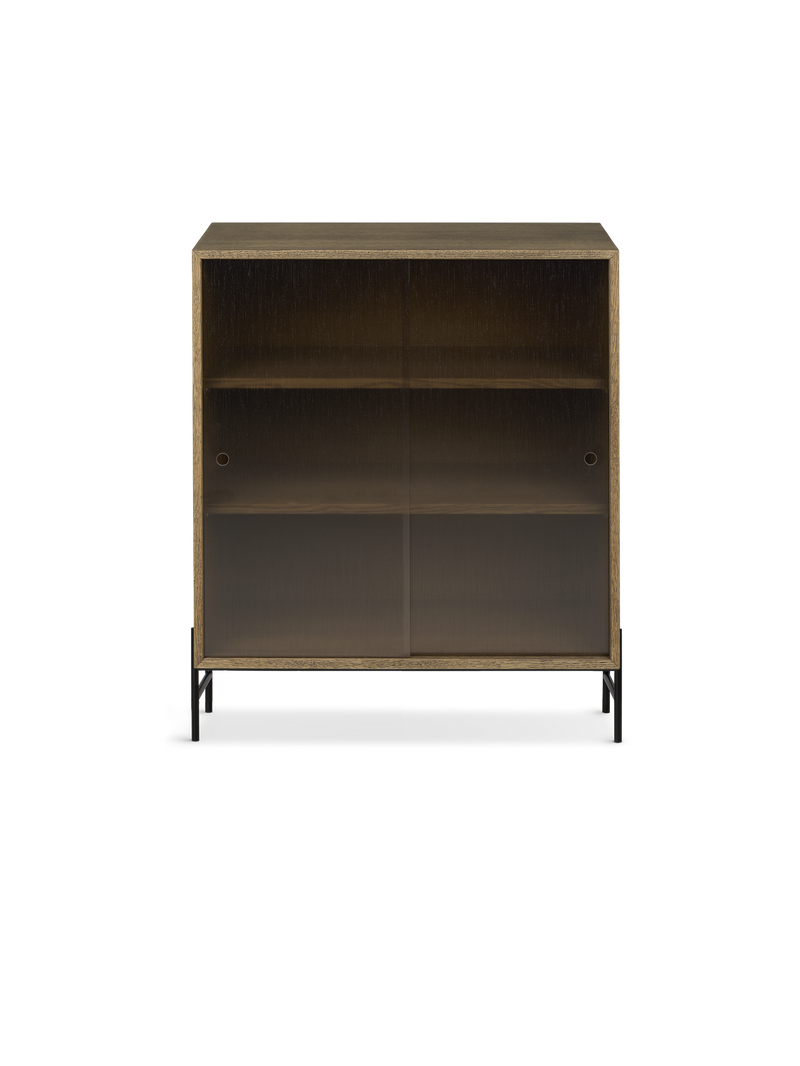 Hifive glass cabinet Low legs Smoked oak 75 cm