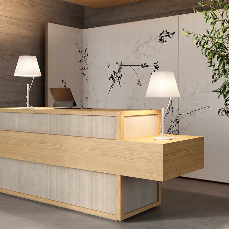 Hover Table Lamp