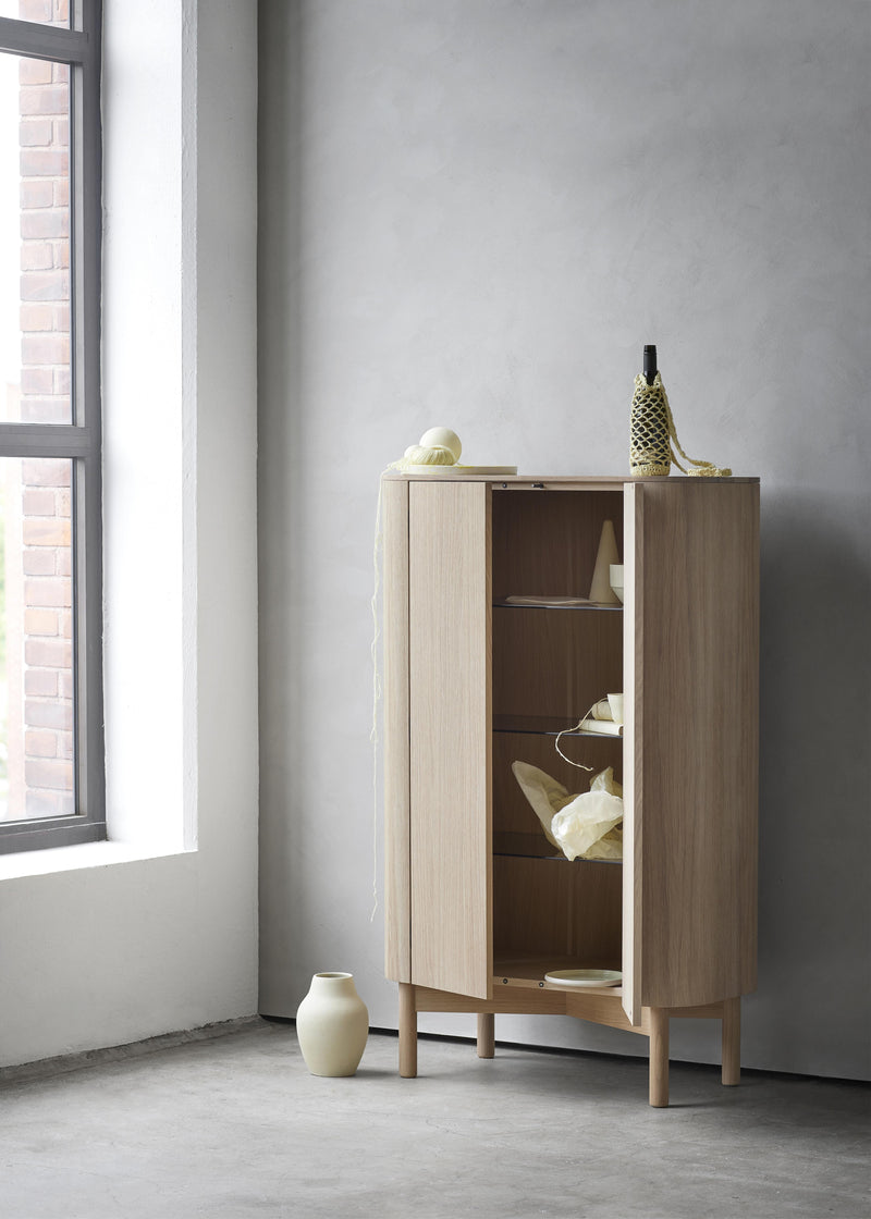Loud cabinet