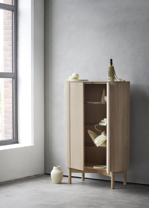 Loud cabinet