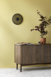 Loud sideboard