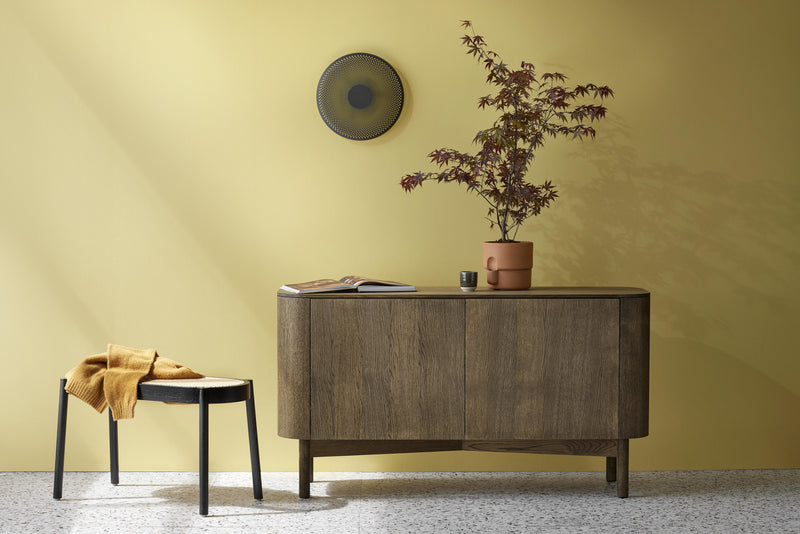 Loud sideboard