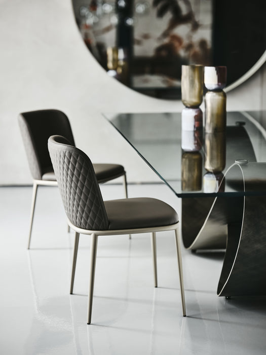 MAGDA ML Couture Chair