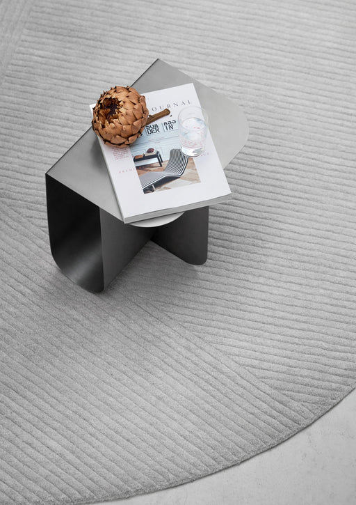 Mass side table