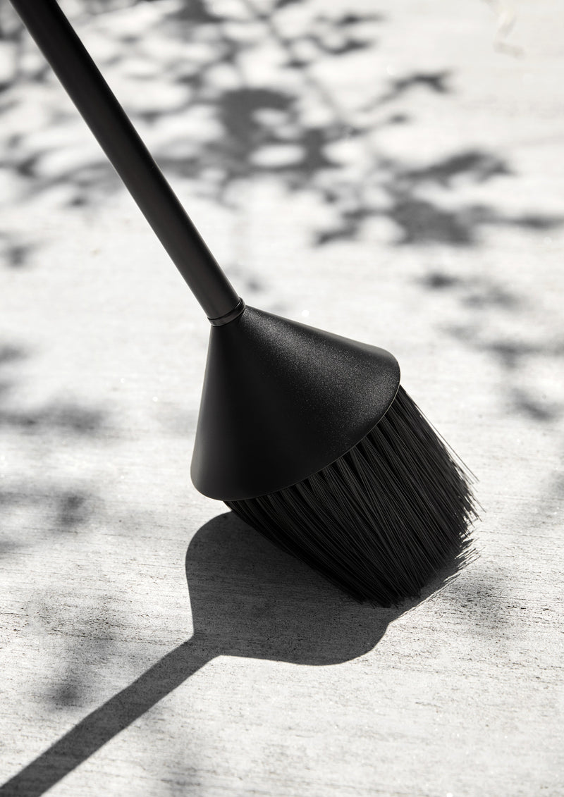 Mim outdoor broom