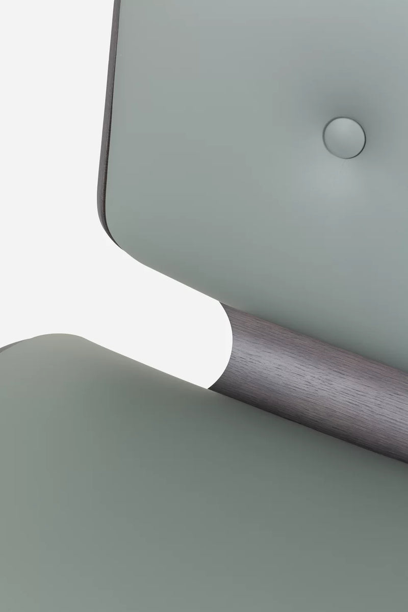 Nut Lounge Chair