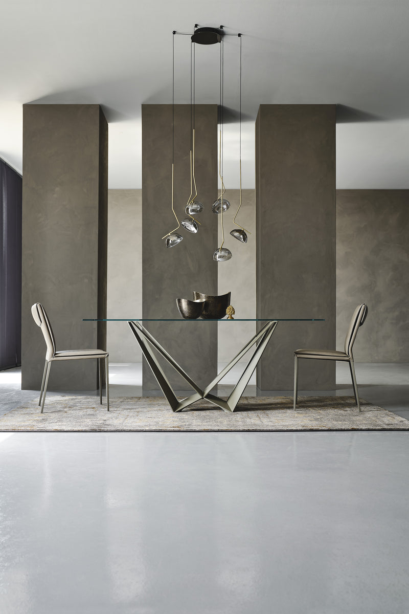 SKORPIO Table