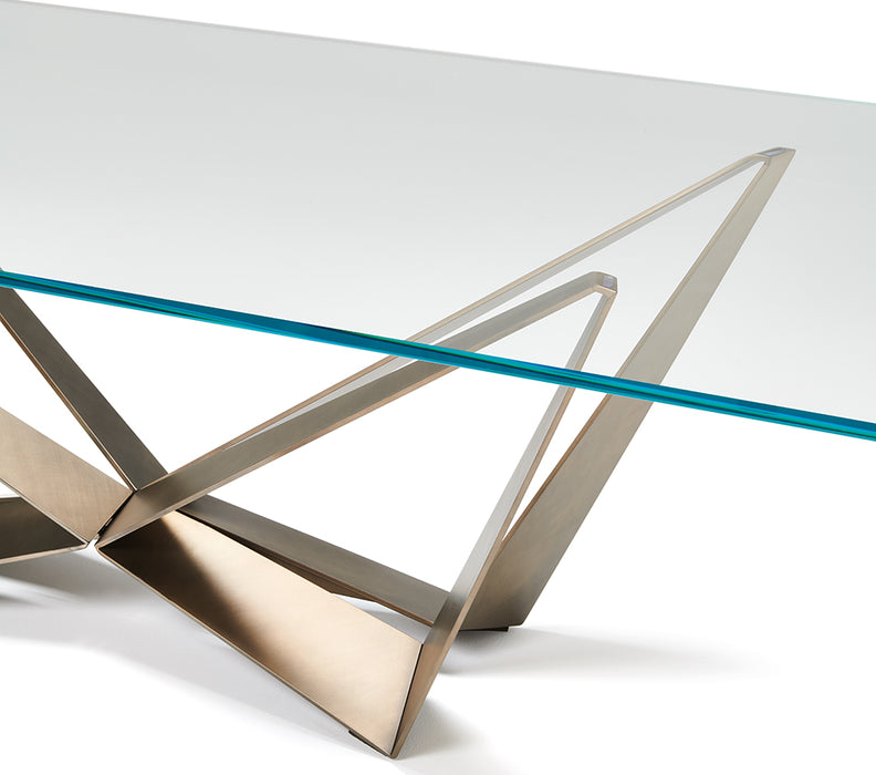 SKORPIO Table