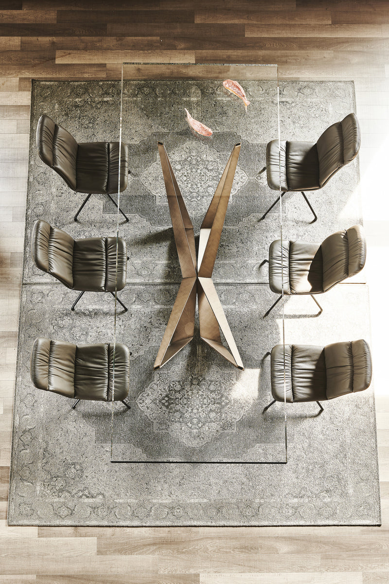 SKORPIO Table
