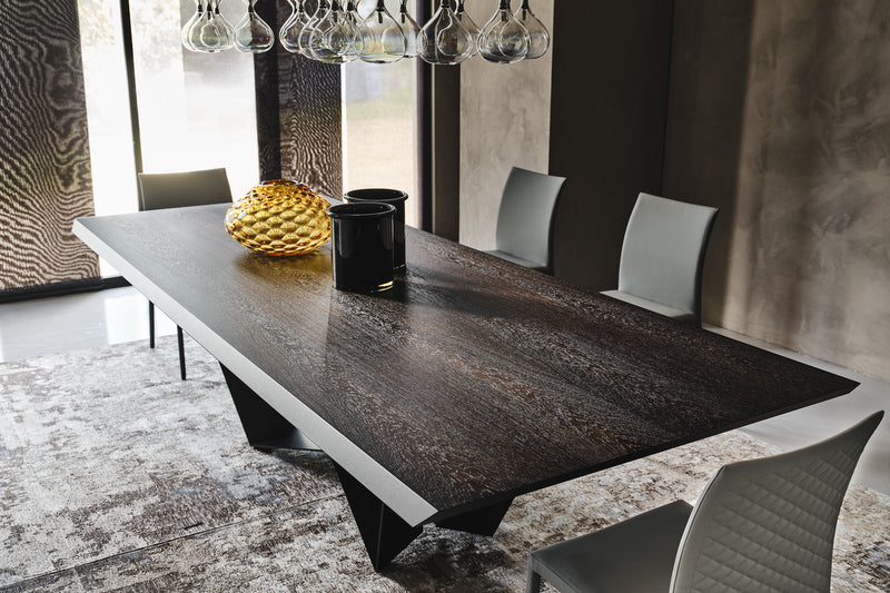 SKORPIO Wood Table