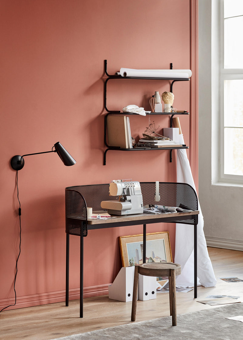 Shelter work desk