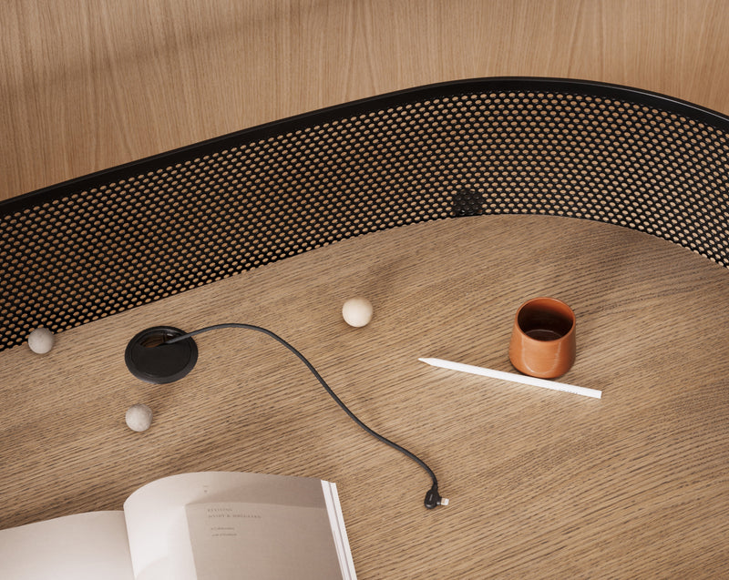 Shelter work desk