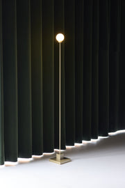 Snowball portable floor lamp