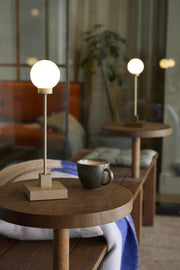Snowball portable table lamp
