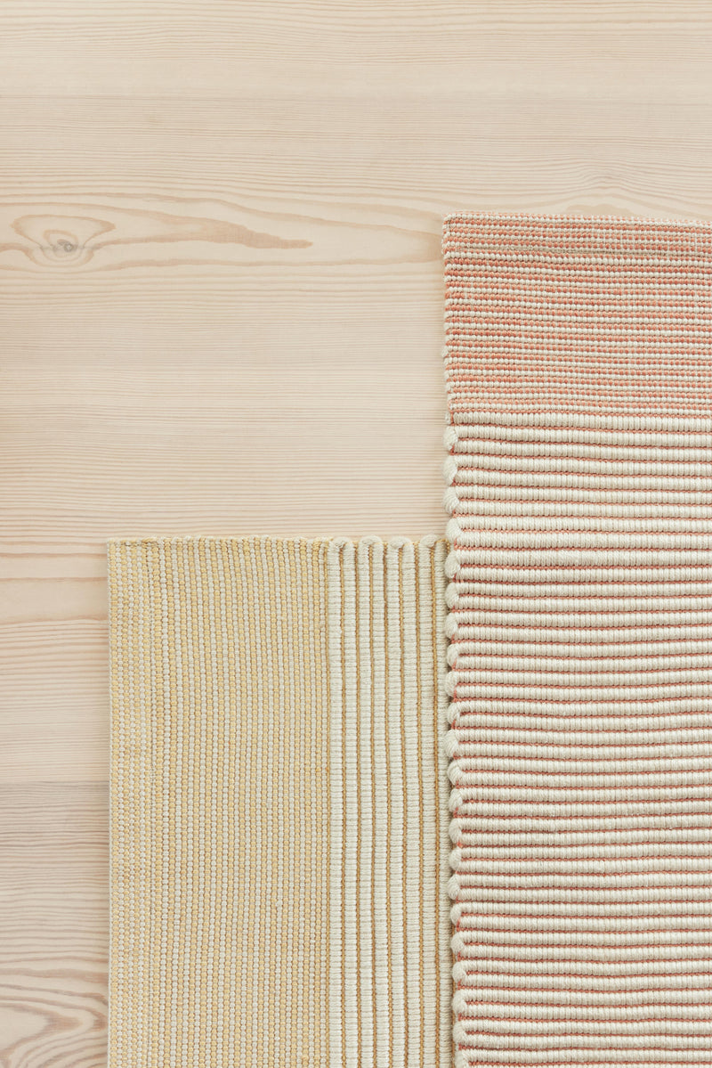 Spool rug and runner
